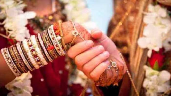Bride gives birth after wedding: ఇది మామూలు ట్విస్ట్ కాదు.. పెళ్లి రోజు వధువుకు కడుపునొప్పి.. కట్ చేస్తే వరుడికి పెద్ద షాక్..