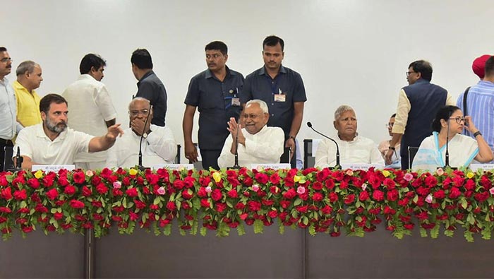 Bengaluru Meeting:  నేడు, రేపు బెంగళూరులో విపక్షాల సమావేశాలు… హాజరు కానున్న ఆప్‌