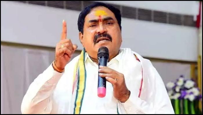 Errabelli Dayakar Rao: బిఆర్ఎస్ ఇచ్చే మూడు పంటలు కావాలా.. కాంగ్రెస్ ఇచ్చే మూడు గంటల కరెంట్ కావాలా?