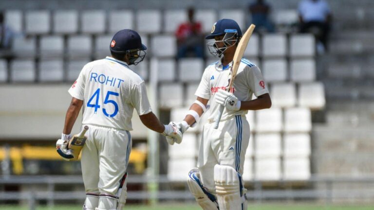 Hundred on Test Debut: చివరి నలుగురు అరంగేట్ర ప్లేయర్స్ సెంచరీలు బాదారు.. అందరూ ముంబై ఆటగాళ్లే!