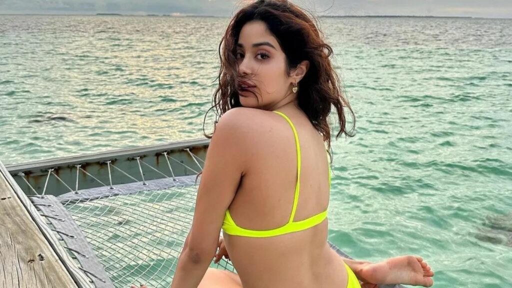 Janhvi Kapoor Cover