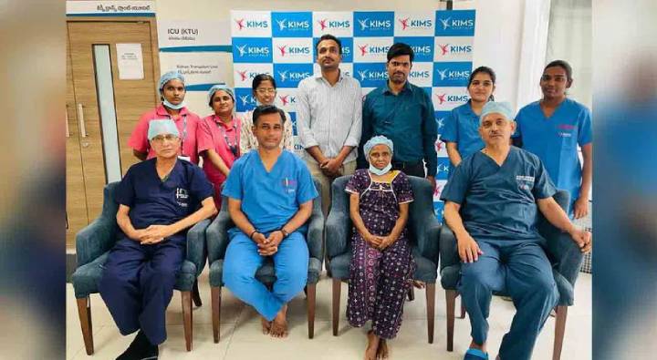 Kidney Transplant: 58 ఏళ్ల మహిళకు 14ఏళ్ల చిన్నారి కిడ్నీ.. ఔరా అనిపించిన హైదరబాదీ వైద్యులు