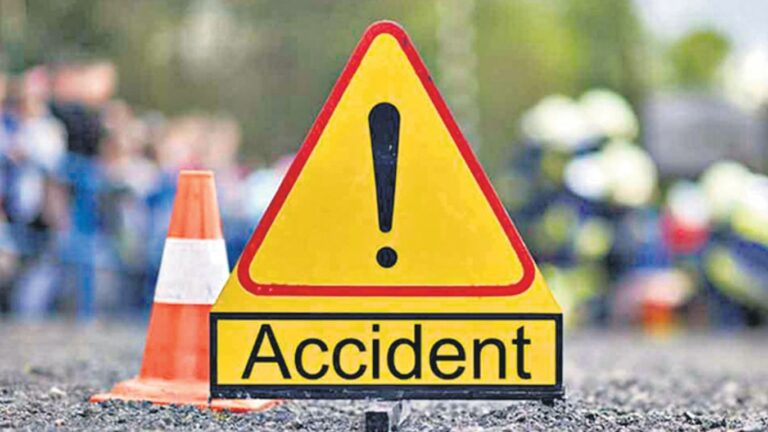 Hyderabad Road Accident: బైక్‌ ఢీ కొనడంతో పూర్తిగా దగ్ధమైన బస్సు.. ఓ వ్యక్తి మృతి!