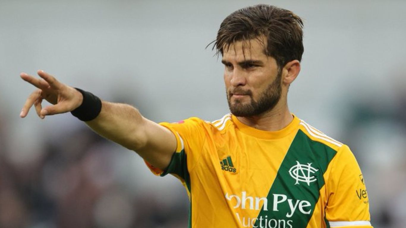 Shaheen Afridi 4 Wickets: టీ20 క్రికెట్‌లో చరిత్ర సృష్టించిన అఫ్రిది.. వైరల్ వీడియో!