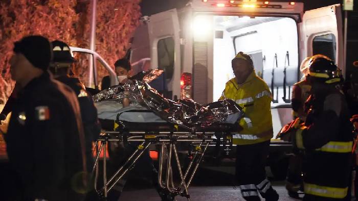 South Africa: బంగారం కోసం ఆశ.. గ్యాస్ లీక్‌తో 16 మంది మృతి