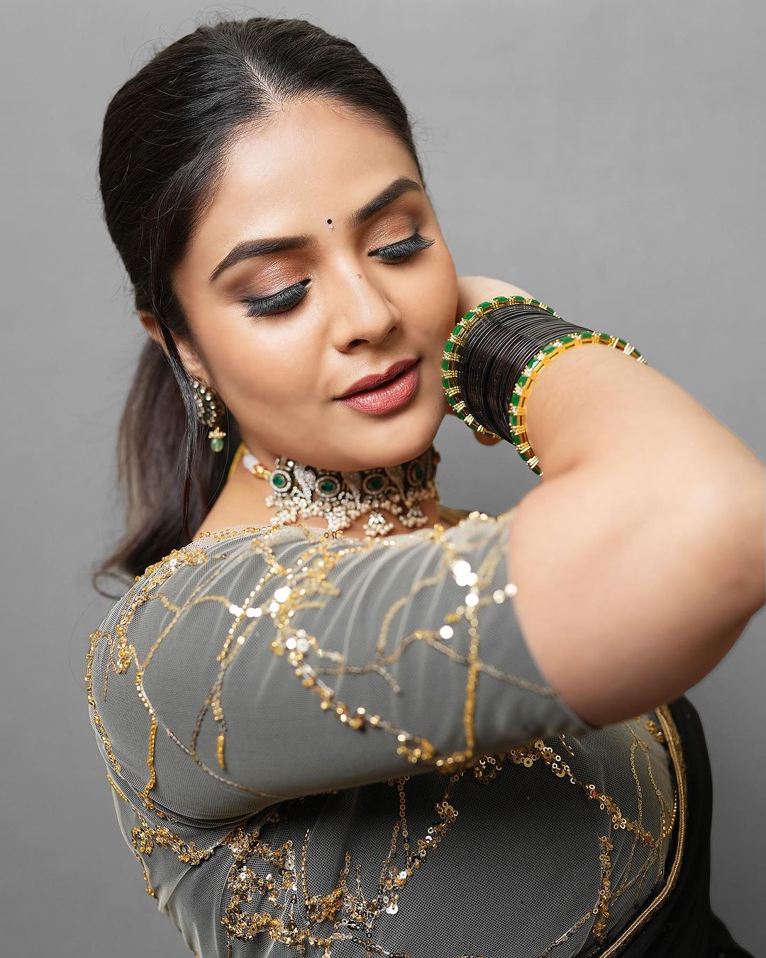 Sreemukhi2