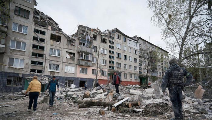 Ukraine war:  రష్యా దాడుల్లో 8 మంది మృతి.. ఉక్రెయిన్‌పై కొనసాగుతున్న యుద్ధం