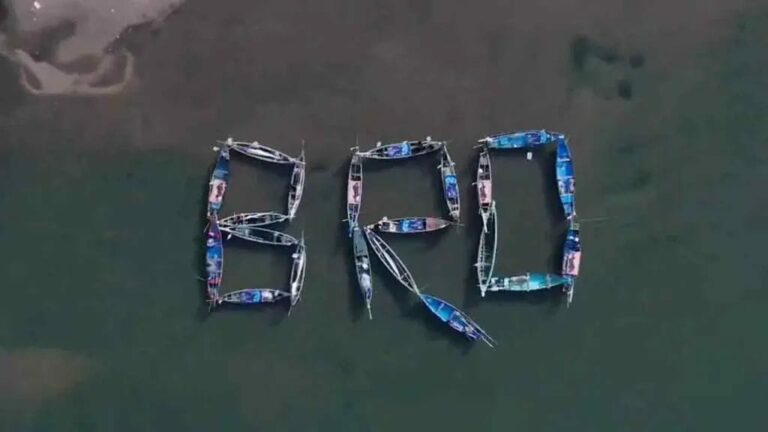 BRO : సినిమాను సరికొత్తగా ప్రమోట్ చేస్తున్న మేకర్స్..