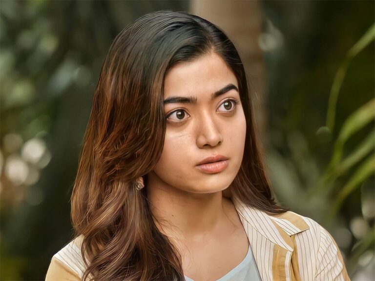 Rashmika Mandanna : ఆ విషయంలో ఇప్పటికీ నేను బాధ పడుతూనే వుంటాను