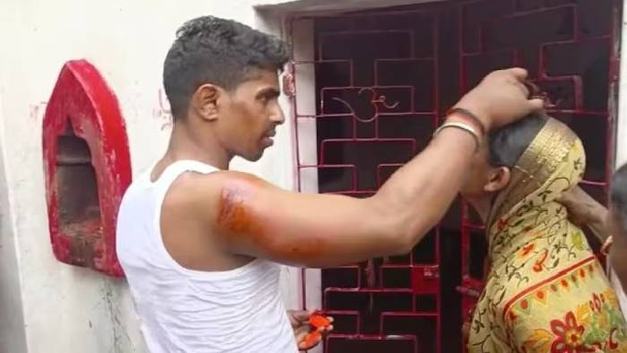 Bihar: గొప్పోడివయ్యా.. భార్యకు ఆమె లవర్‌తో పెళ్లి చేయించిన భర్త.. వీడియో వైరల్..