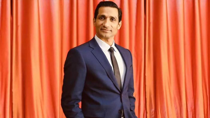 Dev Raturi: చైనా స్కూల్ పుస్తకాల్లో భారతీయుడి జీవిత పాఠ్యాంశం