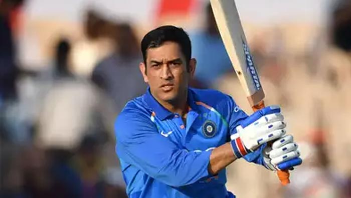 Dhoni