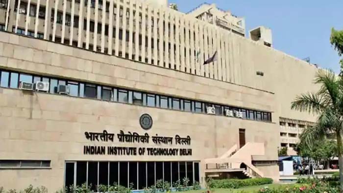 IIT: గల్ఫ్‌లో త్వరలో ఐఐటి ఢిల్లీ క్యాంపస్.. హర్షం వ్యక్తం చేసిన ప్రధాని..!