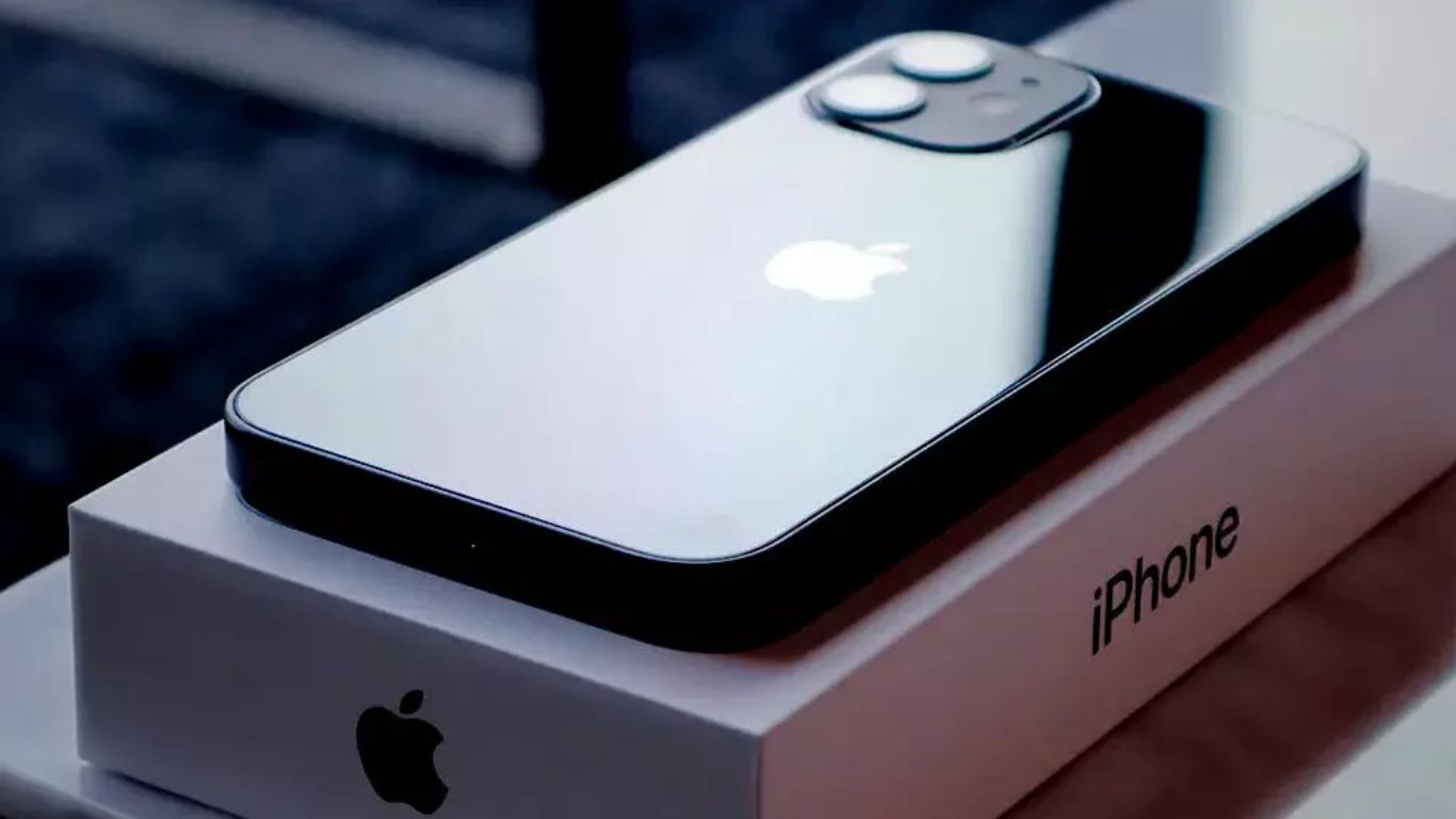 iPhone 13 Mini Price 2023: ఐఫోన్ లవర్స్‌కు గుడ్‌న్యూస్.. ఐఫోన్ 13 మినీపై రూ. 18200 ఆదా!