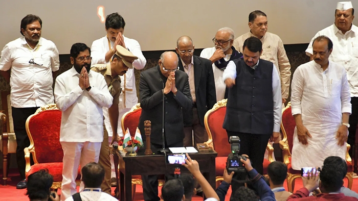 Maharashtra: 51 ఏళ్ల తర్వాత మహారాష్ట్రలో అద్భుతం.. సర్కారుకు 200 మంది ఎమ్మెల్యేల మద్దతు!