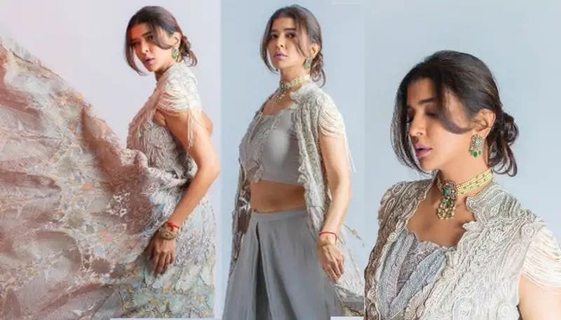 Manchu Lakshmi : ట్రెడిషనల్ డ్రెస్సులో పరవాల విందు చేస్తున్న మంచు లక్ష్మి..