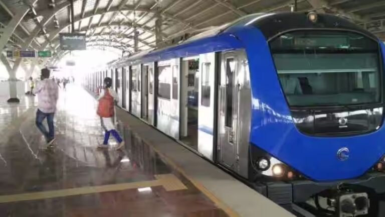 Metro Jobs: బీటెక్ స్టూడెంట్స్ కు అదిరిపోయే గుడ్ న్యూస్.. మెట్రోలో ఉద్యోగాలు..