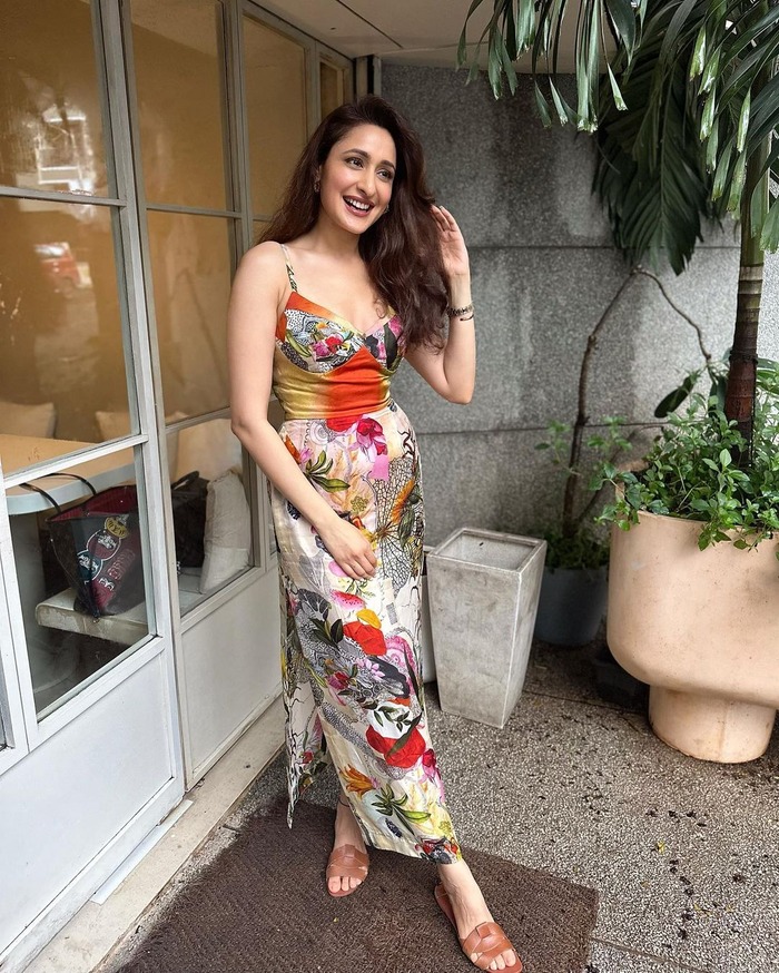 Pragya Jaiswal3