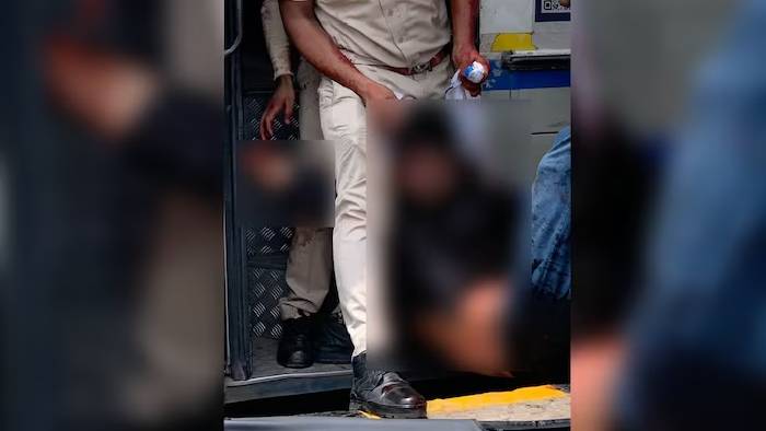 Rajasthan: పోలీసుల కళ్లలో కారం కొట్టి.. గ్యాంగ్‌స్టర్ హత్య..