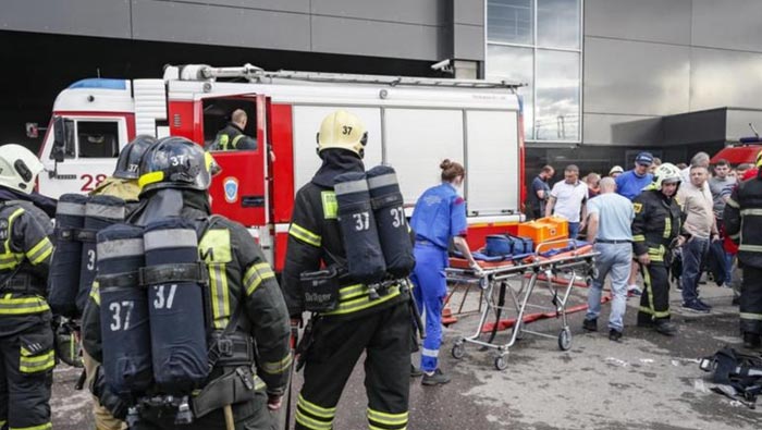 Russia: రష్యాలో పేలిన హాట్ వాటర్ పైప్ లైన్.. నలుగురు మృతి