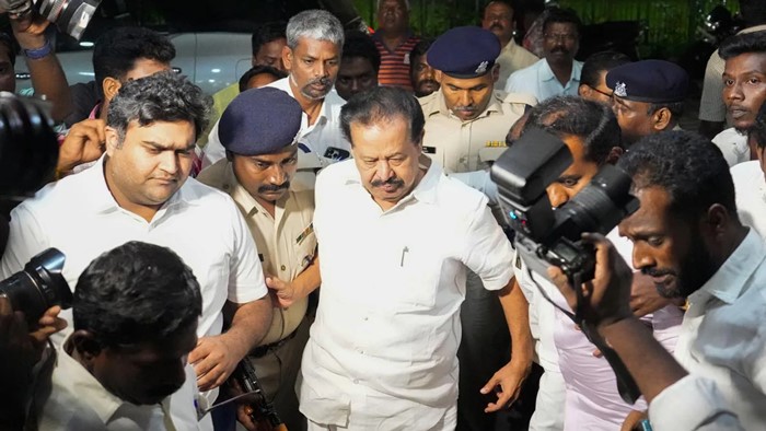 Tamil Nadu Minister: తమిళనాడు మంత్రి రూ.41.9 కోట్ల ఆస్తులను ఫ్రీజ్‌ చేసిన ఈడీ