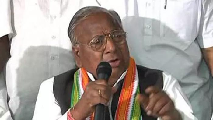 V. Hanumantha Rao : ధరణి ధనవంతులకే ఉపయోగపడుతుంది..