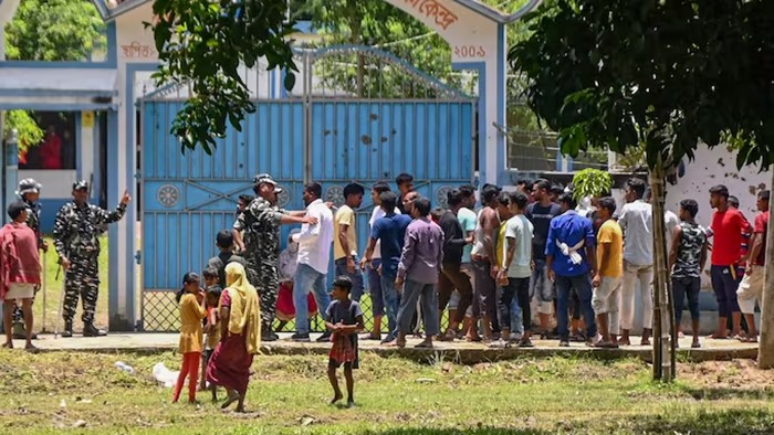 West Bengal: పంచాయతీ ఎన్నికల్లో హింస.. 600కు పైగా బూత్‌లలో రీపోలింగ్