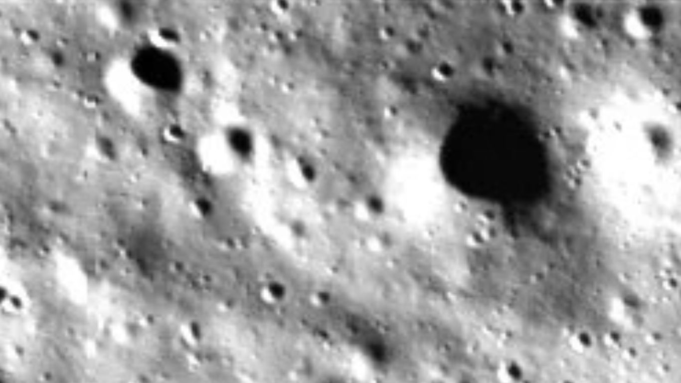 Chandrayaan 3: చంద్రుడి ఉపరితలంపై ముందుగా బ్యాటింగ్ చేయాల్సిందే!