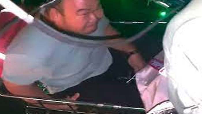 Indian Coast Guard:  నడి సముద్రంలో హర్ట్ స్ట్రోక్‌.. రెస్క్యూ ఆపరేషన్‌తో రోగికి చికిత్స