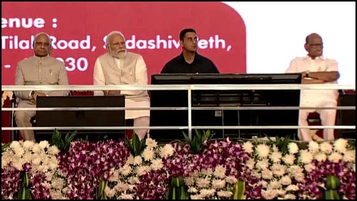 Modi Sharad Pawar: ఒకే వేదికపై మోడీ, శరద్, అజిత్.. బుద్ధుందా అంటూ శివసేన ఫైర్