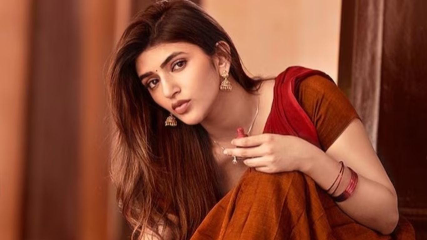 APL 2023: నేటి మ్యాచ్‌కు శ్రీలీల.. భారత్ vs ఆస్ట్రేలియా మ్యాచ్‌ టికెట్స్ గెలిచే అవకాశం!