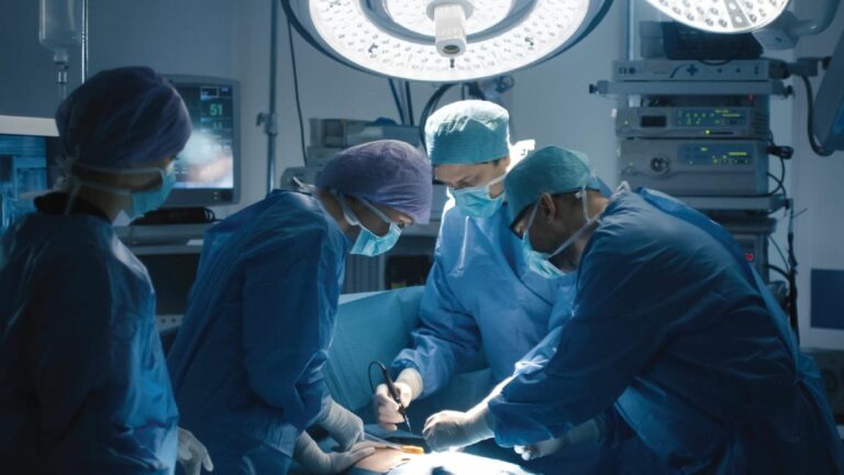 Male and Female Genitalia: పిల్లలు పుట్టలేదని ఆసుపత్రికి వెళ్లగా.. పురుష, స్త్రీ జననాంగాలున్నాయని షాక్ ఇచ్చిన వైద్యులు!