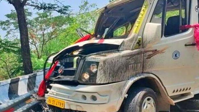 Tirumala Accident:  తిరుమల ఘాట్ రోడ్‌లో యాక్సిడెంట్… ఐదుగురు భక్తులకు గాయాలు