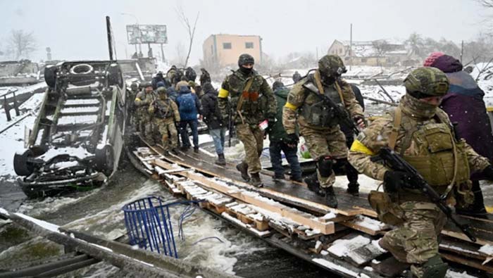 Ukraine Crisis:   రష్యా దాడుల్లో 10 వేల మంది  మృతి.. ఉక్రెయిన్‌పై కొనసాగుతున్న యుద్ధం