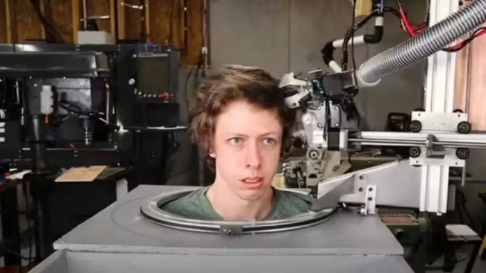 Viral News: రోబోలు హెయిర్ కట్ ను ఎలా చేస్తాయో తెలుసా ?