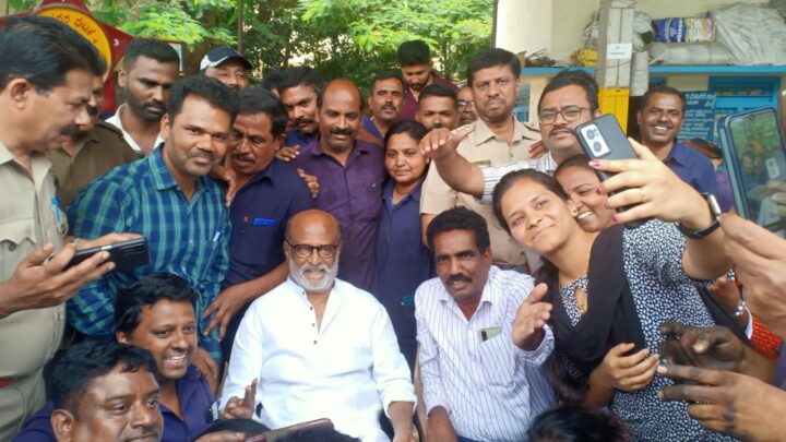 Rajanikanth : బెంగళూరు లోని బస్ డిపో ను సందర్శించిన తలైవా..