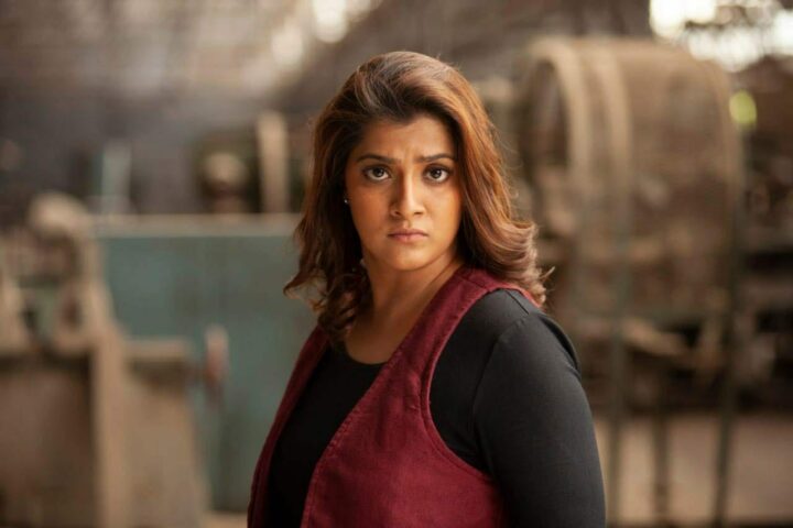 Varalakshmi Sarathkumar: డ్రగ్స్ కేసులో జయమ్మకు ఎన్ ఐ ఏ నోటీసులు..