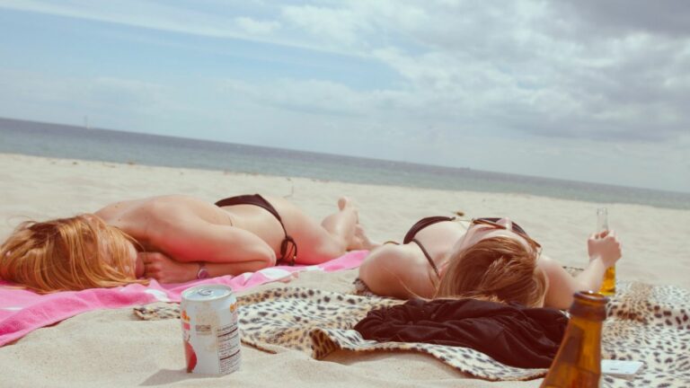 Beer Tanning: ‘బీర్ టానింగ్’ ట్రెండ్ అంటే ఏంటి.. వద్దంటూ నిపుణులు ఎందుకు హెచ్చరిస్తున్నారు?