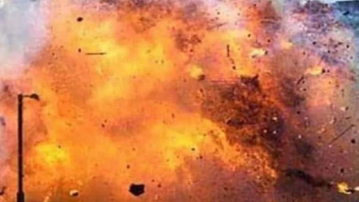 Chemical box exploded: హైదరాబాద్ లో భారీ పేలుడు