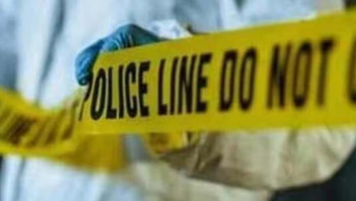 Crime: ఉద్యోగం చేయొద్దని భార్య చేయి నరికిన సీఆర్పీఎఫ్ జవాన్