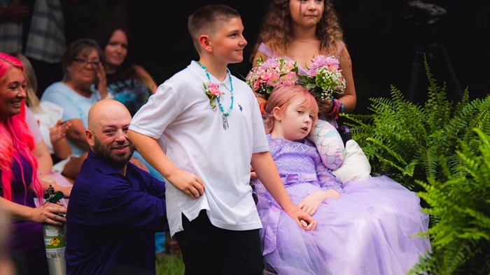 Girl Marries Boyfriend: హృదయవిదారకం.. పదేళ్లకే మృత్యుఒడిలోకి.. చివరి గడియల్లో బాయ్‌ఫ్రెండ్‌తో పెళ్లి