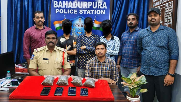 Hyderabad: మత్తు పదార్థాలపై పోలీసుల నిఘా.. గంజాయి అమ్ముతున్న ఇద్దరు అరెస్ట్