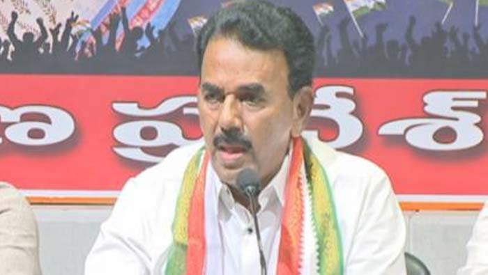 Jupalli Krishna Rao: మీరు.. తెలంగాణ అమరవీరుల రక్తపు కూడు తింటున్నారు..