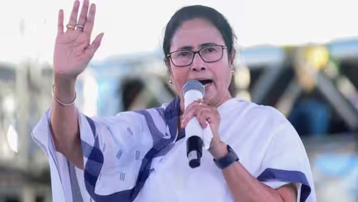 Mamata Banerjee: మోడీకి ఇంకా ఆరు నెలలే మిగిలి ఉంది.. ప్రధానిపై విమర్శలు