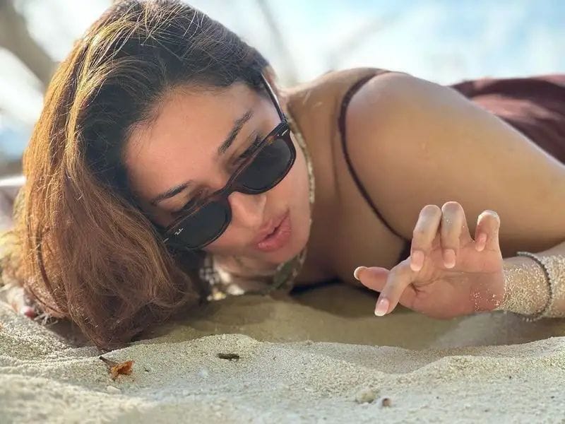 Tamanna Bhatia : బీచ్ లో బికినిలో మంటలు రేపుతున్న మిల్క్ బ్యూటీ..