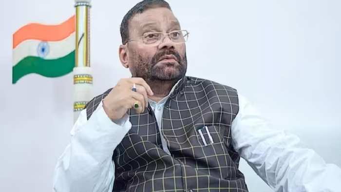 Uttar Pradesh: హిందూమతంపై కామెంట్స్.. “ఆ నేత నాలుక కోసేస్తే రూ. 10 లక్షల రివార్డ్”..