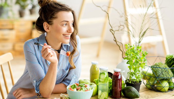 Health Tips : 25 ఏళ్లు దాటిన అమ్మాయిలు ఎక్కువగా తీసుకోవాల్సిన ఆహారాలు ఇవే..