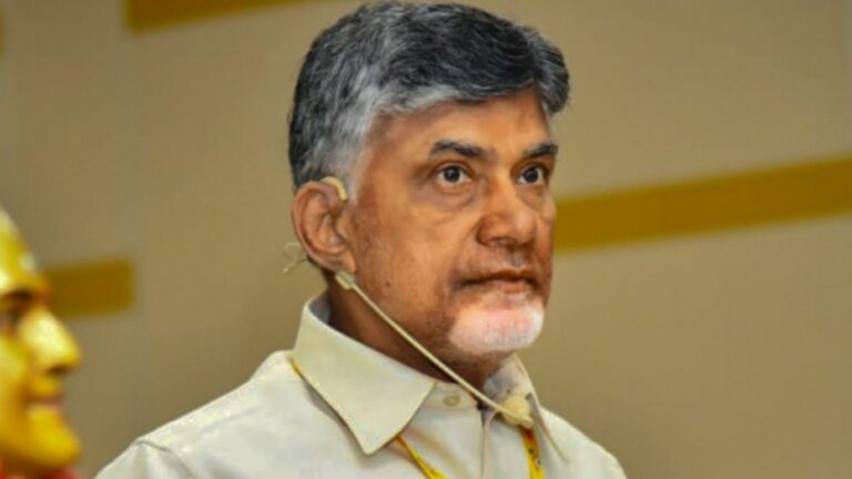 Chandrababu Naidu: చంద్రబాబు నాయుడు బెయిల్‌, కస్టడీ పిటిషన్లపై విచారణ వాయిదా!