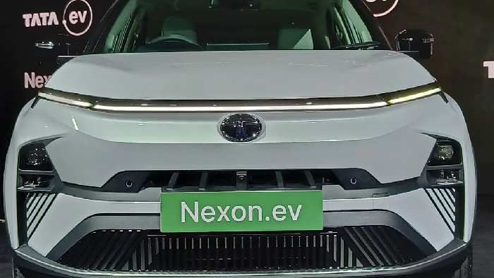 Facelifted Tata Nexon.ev2