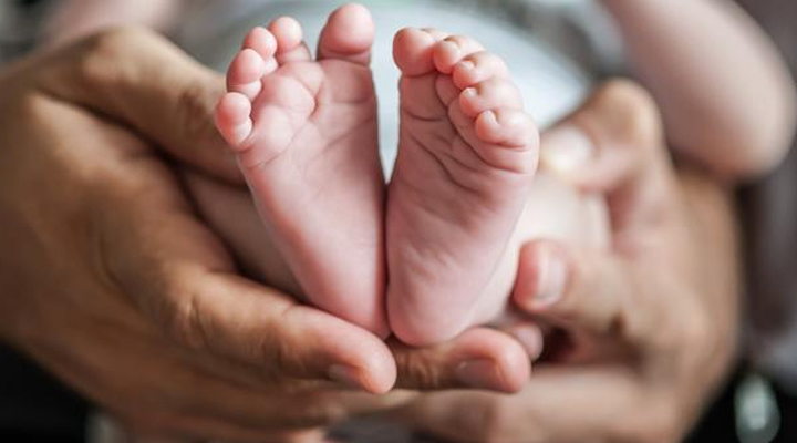 Maharashtra: మూడోసారి పుట్టిన ఆడపిల్ల.. పొగాకు నోటిలో కుక్కి చంపిన తండ్రి